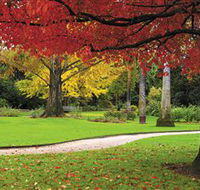 Albury Botanic Gardens - Sunshine Coast Guide
