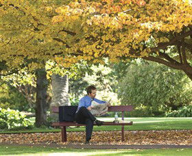 Albury Botanic Gardens - Sunshine Coast Guide 2