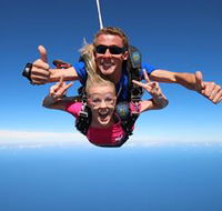 Skydive Canberra - Sunshine Coast Guide