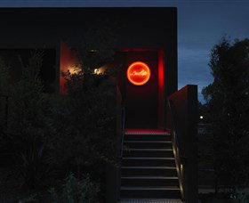 Luckyâ€™s Speakeasy - Sunshine Coast Guide 0