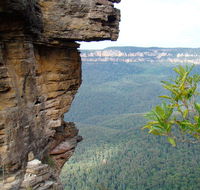 Three Sisters - Honeymoon Bridge - Sunshine Coast Guide