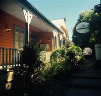 Starflower Apothecary - Sunshine Coast Guide