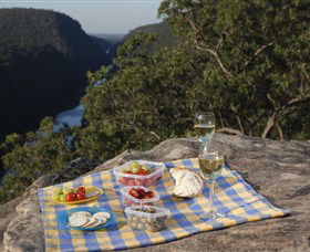 The Rock Lookout - Sunshine Coast Guide 3