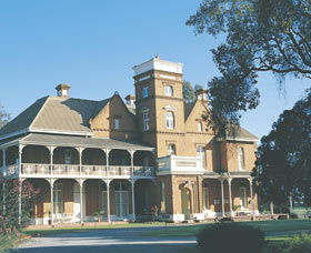 Woodbridge (1885) - Sunshine Coast Guide 0