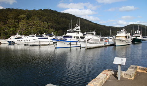Empire Marina Bobbin Head - Sunshine Coast Guide 2
