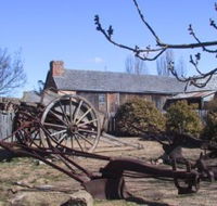 The Early Settlers Hut - Sunshine Coast Guide