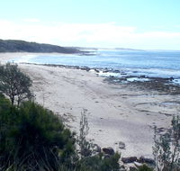 Monument Beach picnic area - Sunshine Coast Guide