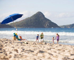 Fingal Bay Beach - Sunshine Coast Guide 0