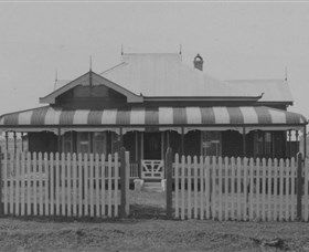 Crawford House - Sunshine Coast Guide 1