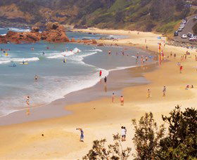 Flynns Beach ACT Sunshine Coast Guide
