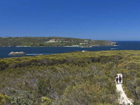 Sydney Coast Walks - Sunshine Coast Guide 7