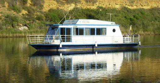 Oz Houseboats - Sunshine Coast Guide 2
