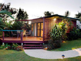 Naracoopa Bed And Breakfast And Pavilion - Sunshine Coast Guide 9
