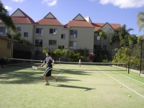 Sanctuary Beach Resort - Sunshine Coast Guide 1