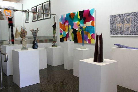 Colin Sweeney Art - Sunshine Coast Guide 0