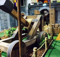 Mini Golf King - Sunshine Coast Guide