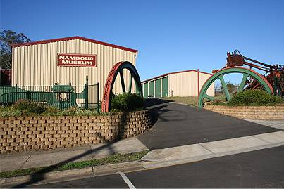 Nambour & District Historical Museum Assoc - Sunshine Coast Guide 1