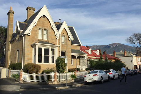 Historic Battery Point - Sunshine Coast Guide 0