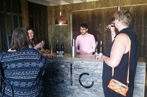 Tamar Valley Food And Wine Day Trip From Devonport, Ulverstone Or Burnie - Sunshine Coast Guide 0