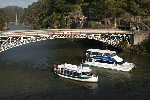 Batman Bridge 4 Hour Luncheon Cruise Including Sailing Into The Cataract Gorge - Sunshine Coast Guide 0
