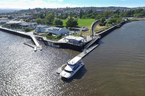 Batman Bridge 4 Hour Luncheon Cruise Including Sailing Into The Cataract Gorge - Sunshine Coast Guide 8