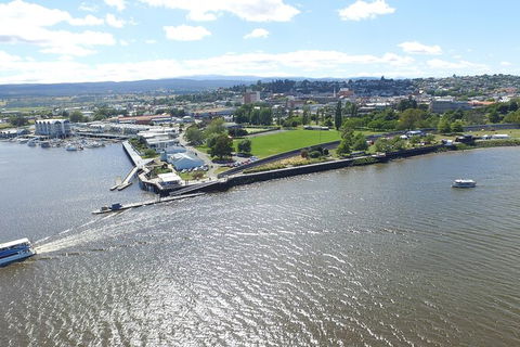 Batman Bridge 4 Hour Luncheon Cruise Including Sailing Into The Cataract Gorge - Sunshine Coast Guide 3
