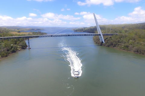 Batman Bridge 4 Hour Luncheon Cruise Including Sailing Into The Cataract Gorge - Sunshine Coast Guide 5