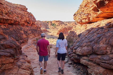 Kings Canyon Day Trip From Ayers Rock - Sunshine Coast Guide 1