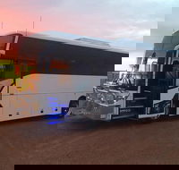 Alice Springs to Uluru Ayers Rock Coach Transfer