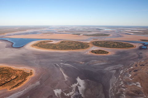 Scenic Flight: Desert Explorer - Sunshine Coast Guide 4