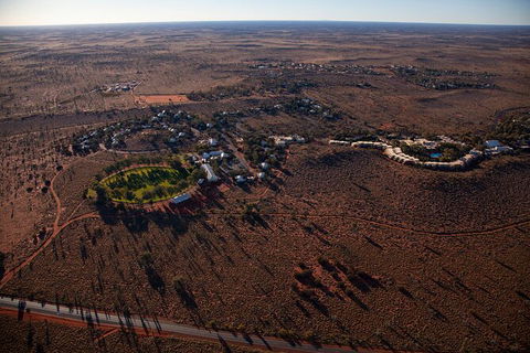 Uluru Helicopter Flights - Sunshine Coast Guide 6