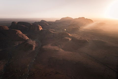 Uluru Helicopter Flights - Sunshine Coast Guide 7