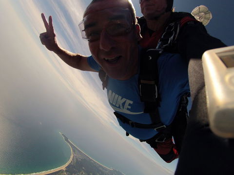 Byron Bay Tandem Sky Dive - Sunshine Coast Guide 4