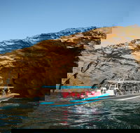 Hunter Coastal Adventure Tour by Boat from Newcastle - Sunshine Coast Guide