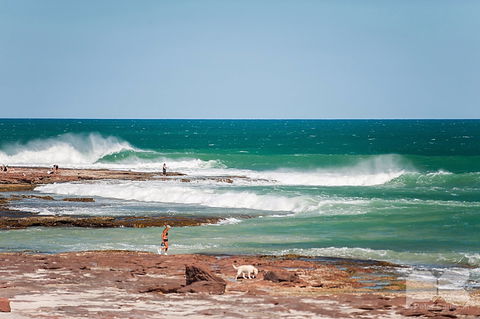 Jakes Point - Sunshine Coast Guide 0