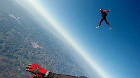 Sydney Skydivers Picton - Sunshine Coast Guide 0