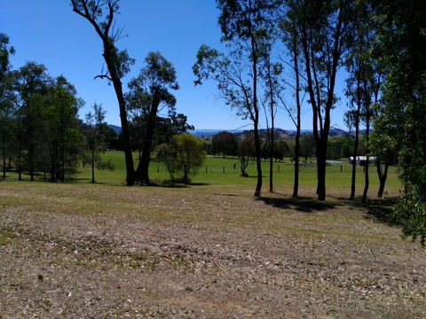 Torryburn - Sunshine Coast Guide 0