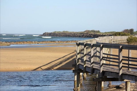 Urunga - Sunshine Coast Guide 1