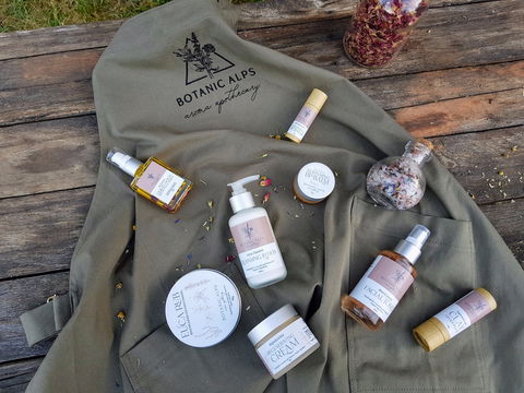 Botanic Alps Aroma Apothecary - Sunshine Coast Guide 0