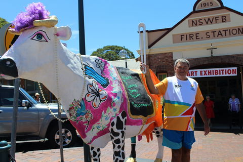 Daisy The Decorated Dairy Cow - Sunshine Coast Guide 0