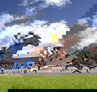 Goulburn and District Racing Club - Sunshine Coast Guide