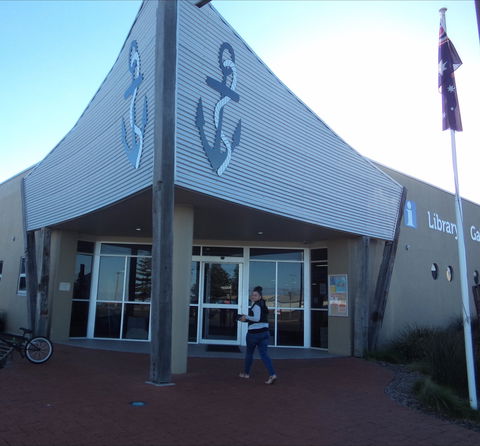 Port MacDonnell Maritime Museum - Sunshine Coast Guide 1