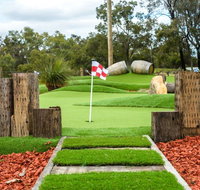 Vines Mini Golf - Sunshine Coast Guide