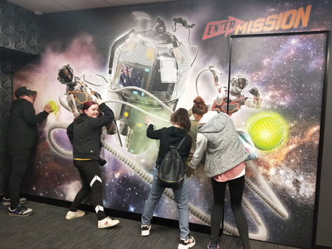 Entermission Melbourne - Team Based Virtual Reality Escape Rooms - Sunshine Coast Guide 1