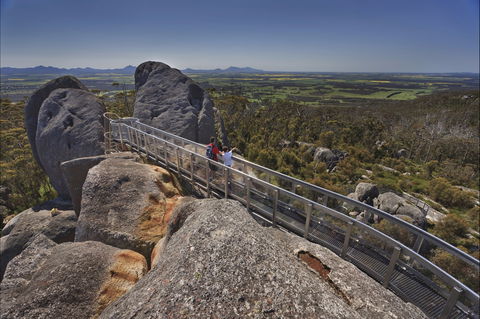 Granite Skywalk - Sunshine Coast Guide 0