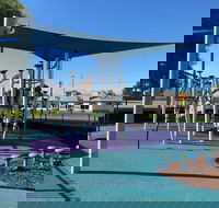 Lucindale - Sunshine Coast Guide