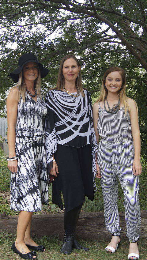 Sacs On Jenkins - Sunshine Coast Guide 1