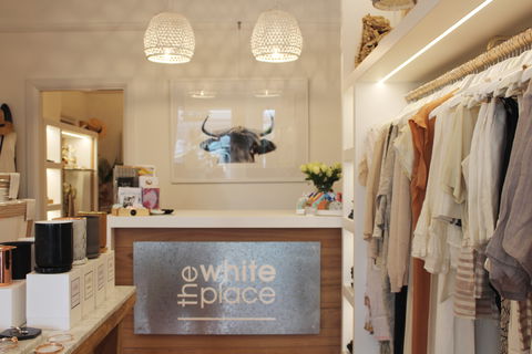 The White Place - Sunshine Coast Guide 0