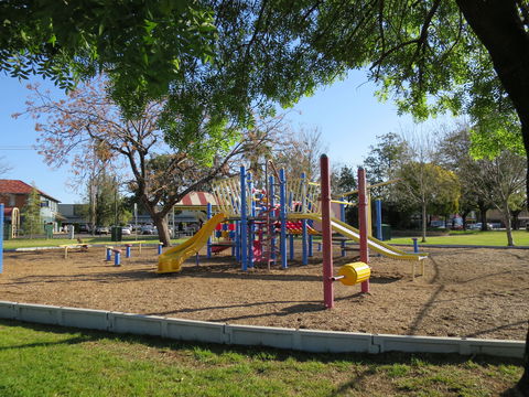 Wolseley Park - Sunshine Coast Guide 0