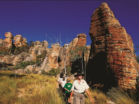 Cape Crawford - Sunshine Coast Guide 2